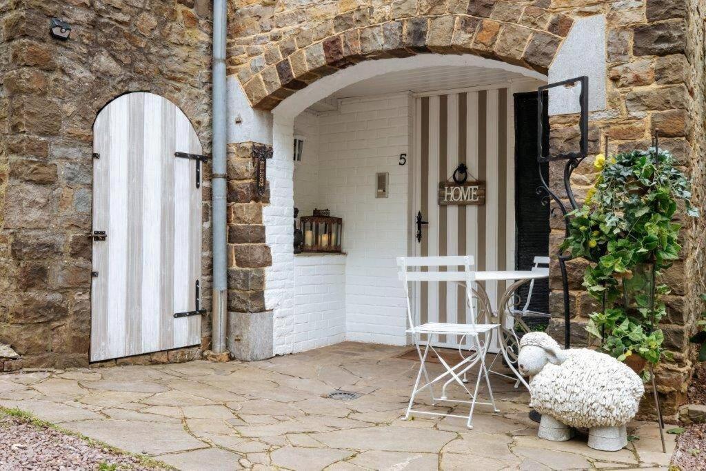 Gite De Charme Au Milieu Du Monde Namur Ngoại thất bức ảnh